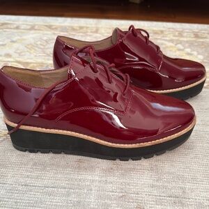 Eileen Fisher Eddy Patent Leather Platform Oxford Size 7.5